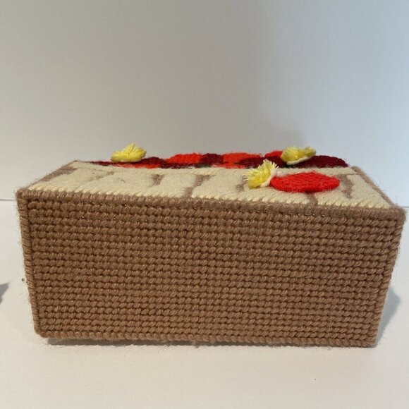 Vintage 60s Needlepoint Napkin Holder Strawberry Basket Cottagecore Handcrafted - Picture 9 of 12